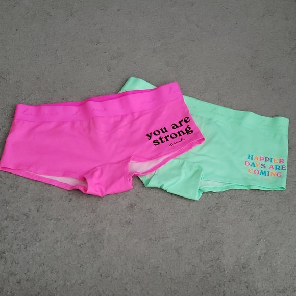 VS Pink Inspirational Boyshorts Panties Undies - Picture 1 of 4